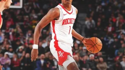 荷兰与西班牙激战正酣：双回合火花碰撞，足球狂欢激情四溢